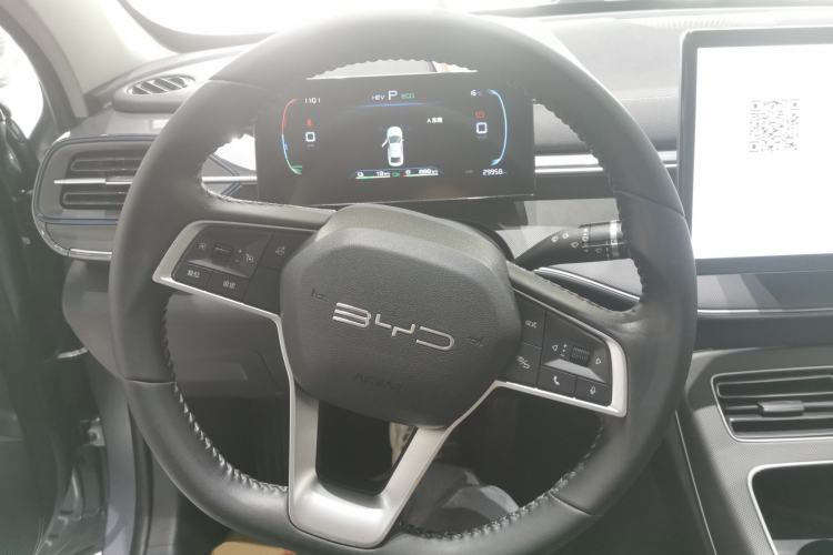 Used BYD Destroyer 05 2023 Champion Edition DM-i 55KM Luxury Model Steering Wheel