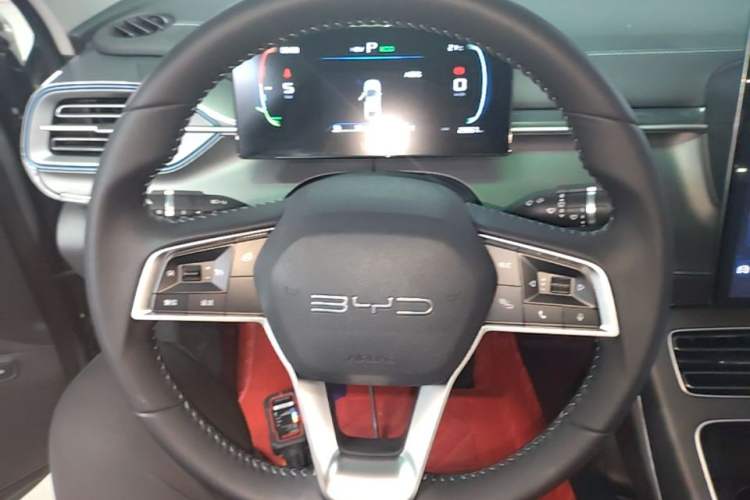 Used BYD Destroyer 05 2023 Champion Edition DM-i 120KM Luxury Model Steering Wheel