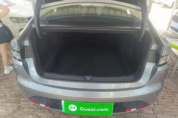 Used BYD Destroyer 05 2023 Champion Edition DM-i 55KM Prestige Model Trunk