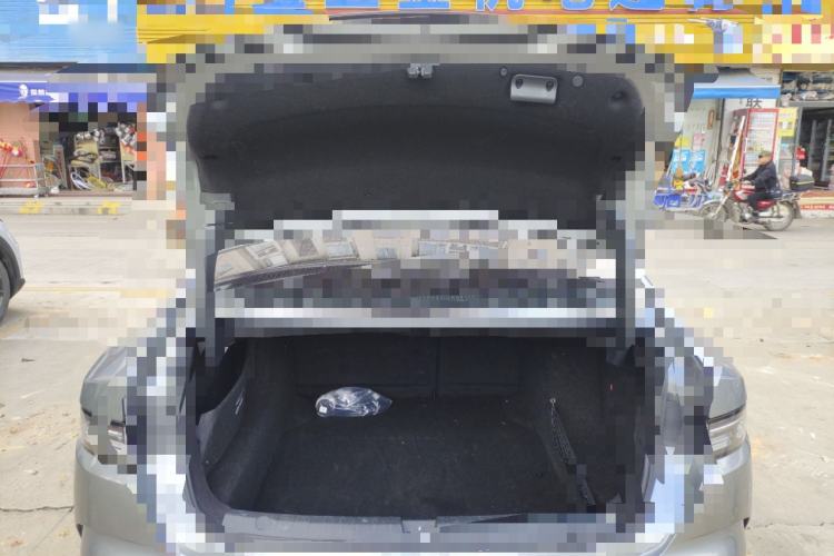Used BYD Destroyer 05 2023 Champion Edition DM-i 120KM Prestige Model Trunk