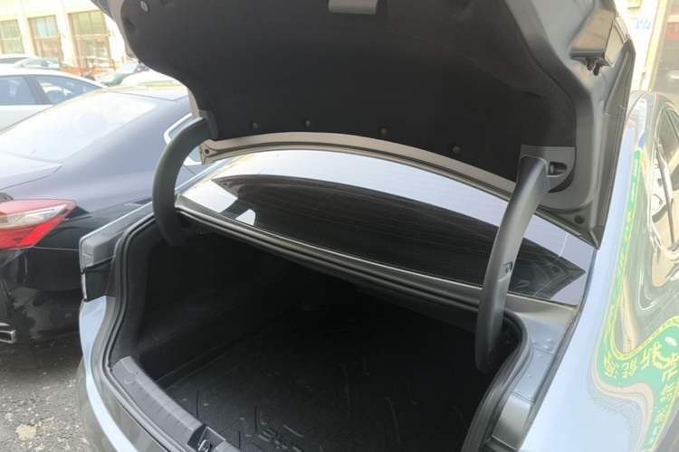 Used BYD Destroyer 05 2023 Champion Edition DM-i 55KM Luxury Model Trunk