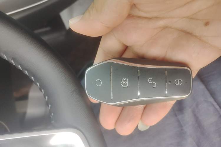 Used BYD Destroyer 05 2023 Champion Edition DM-i 120KM Luxury Model Vehicle Key