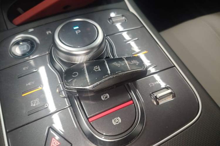 Used BYD Destroyer 05 2023 Champion Edition DM-i 55KM Luxury Model Vehicle Key