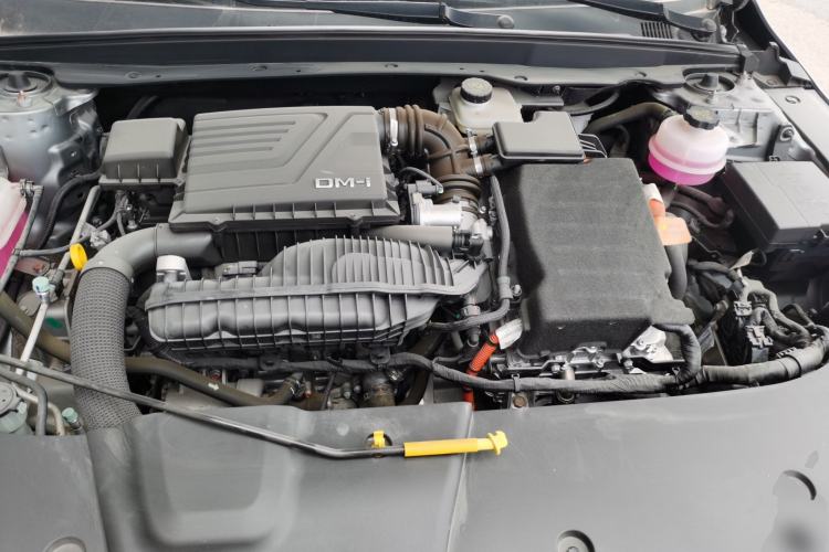 Used BYD Destroyer 05 2023 Champion Edition DM-i 120KM Luxury Model Engine Bay