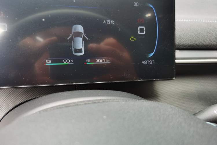 Used BYD Destroyer 05 2023 Champion Edition DM-i 120KM Luxury Model Odometer Close Up