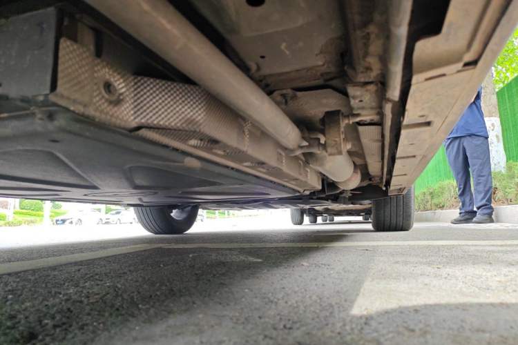Used BYD Destroyer 05 2023 Champion Edition DM-i 120KM Prestige Model Chassis Rear Right