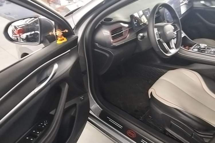 Used BYD Destroyer 05 2023 Champion Edition DM-i 55KM Luxury Model Driver Seat
