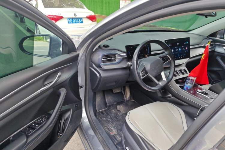 Used BYD Destroyer 05 2023 Champion Edition DM-i 120KM Prestige Model Driver Seat