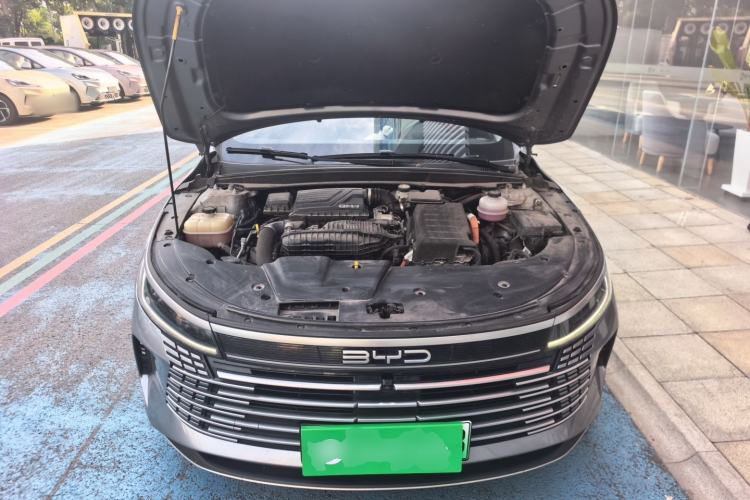 Used BYD Destroyer 05 2023 Champion Edition DM-i 120KM Prestige Model Engine Bay