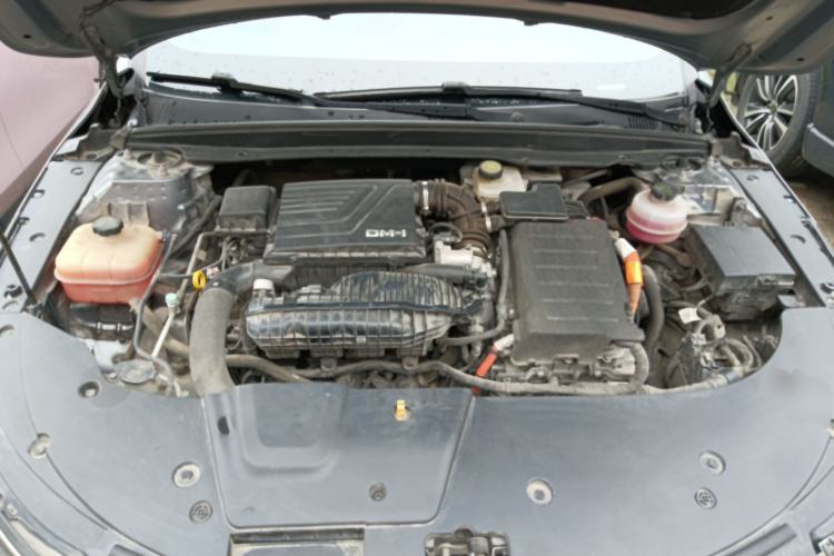Used BYD Destroyer 05 2023 Champion Edition DM-i 55KM Luxury Model Engine Bay