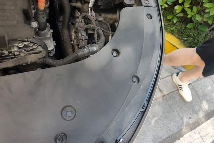 Used BYD Destroyer 05 2023 Champion Edition DM-i 55KM Luxury Model Engine Bay Left
