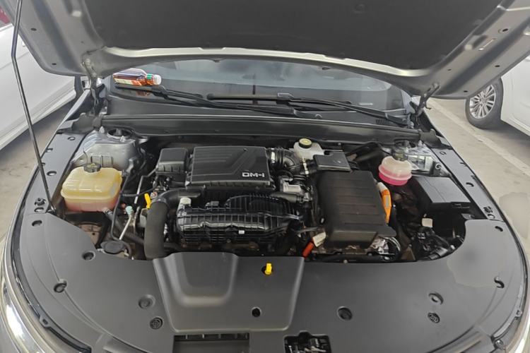 Used BYD Destroyer 05 2023 Champion Edition DM-i 55KM Luxury Model Engine Bay