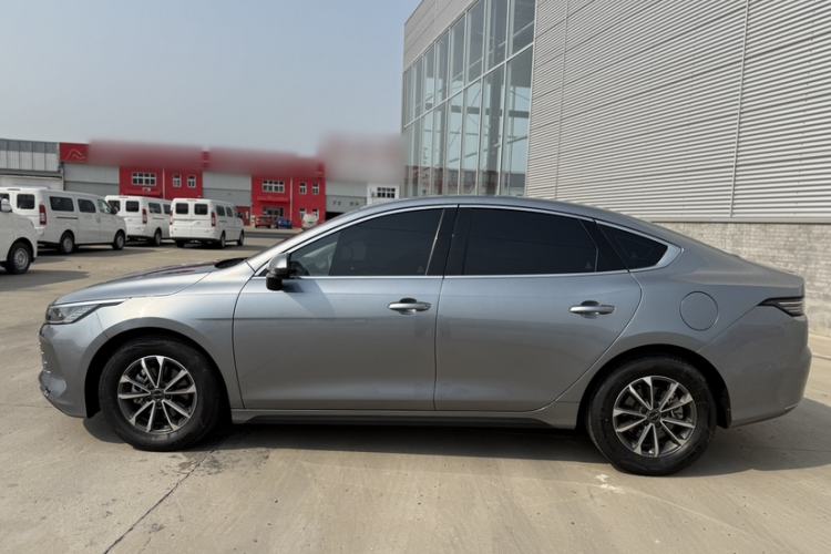 Used BYD Destroyer 05 2023 Champion Edition DM-i 55KM Luxury Model Exterior 3