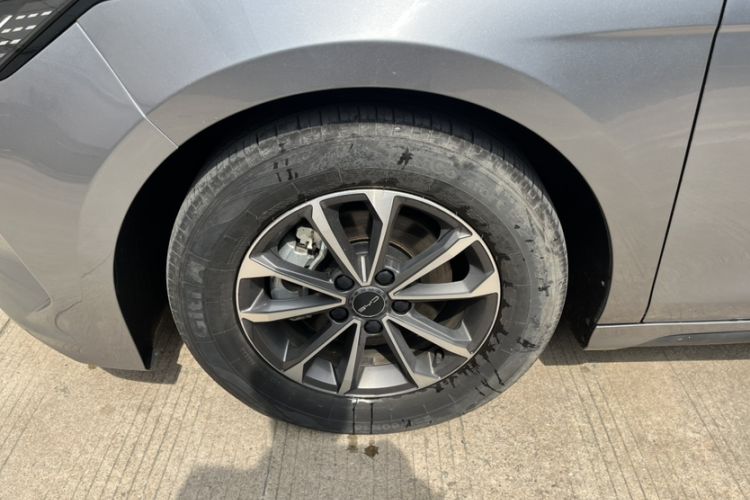 Used BYD Destroyer 05 2023 Champion Edition DM-i 55KM Luxury Model Exterior 6