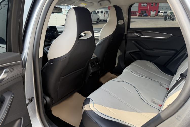 Used BYD Destroyer 05 2023 Champion Edition DM-i 55KM Luxury Model Interior 7