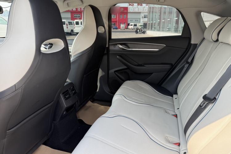 Used BYD Destroyer 05 2023 Champion Edition DM-i 55KM Luxury Model Interior 9