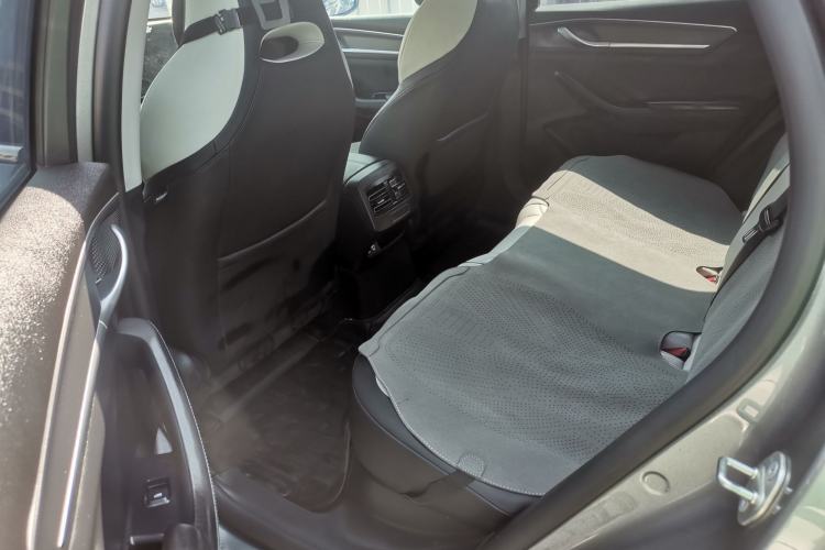 Used BYD Destroyer 05 2023 Champion Edition DM-i 55KM Luxury Model Left Rear Seat