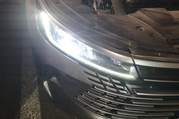 Used BYD Destroyer 05 2023 Champion Edition DM-i 120KM Prestige Model Right Front Headlight