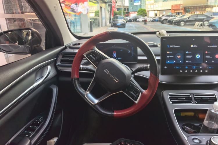 Used BYD Destroyer 05 2023 Champion Edition DM-i 120KM Prestige Model Steering Wheel