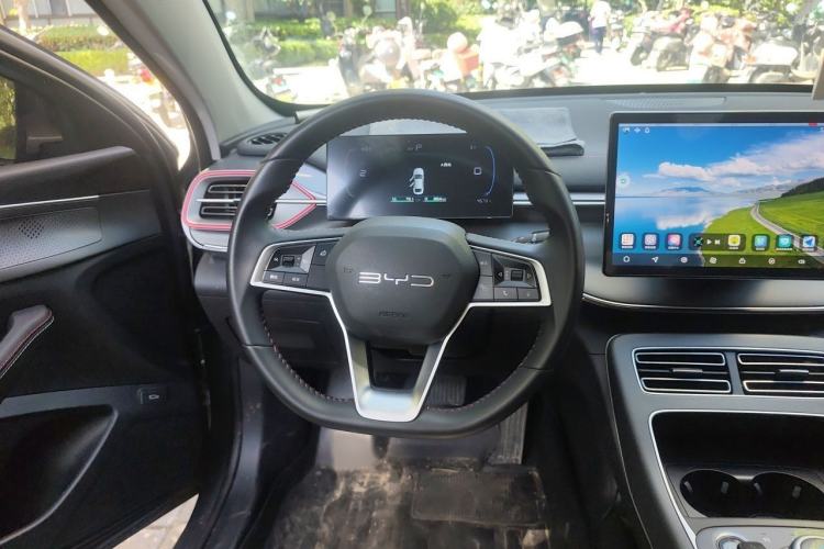 Used BYD Destroyer 05 2023 Champion Edition DM-i 55KM Luxury Model Steering Wheel