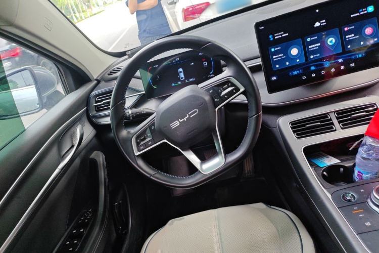 Used BYD Destroyer 05 2023 Champion Edition DM-i 120KM Prestige Model Steering Wheel