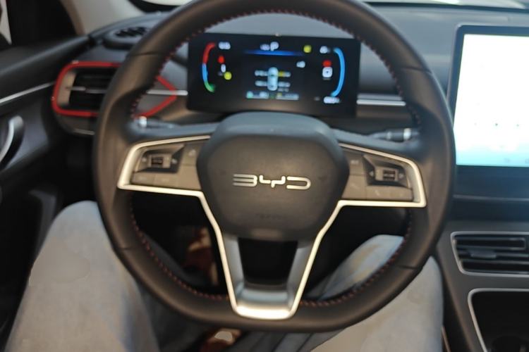 Used BYD Destroyer 05 2023 Champion Edition DM-i 55KM Luxury Model Steering Wheel