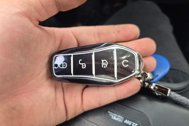 Used BYD Destroyer 05 2023 Champion Edition DM-i 55KM Luxury Model Vehicle Key