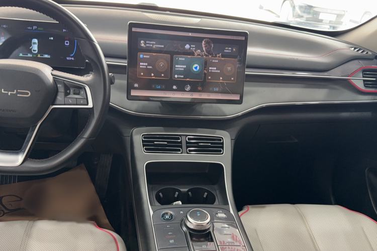 Used BYD Destroyer 05 2023 Champion Edition DM-i 55KM Luxury Model Audio And AC Panel