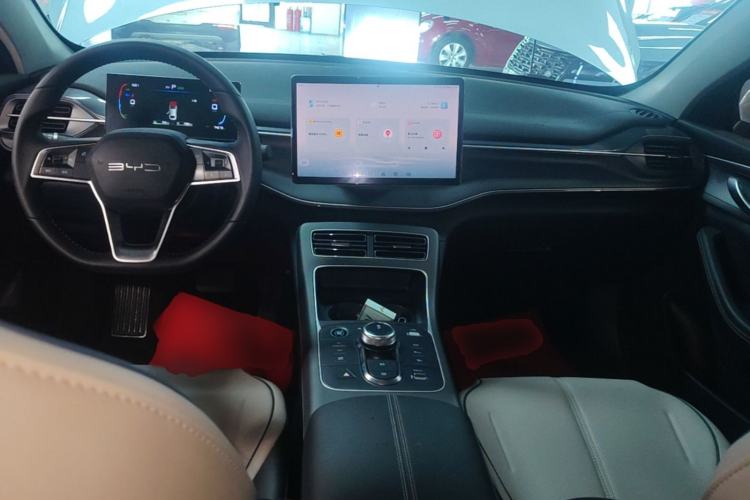 Used BYD Destroyer 05 2023 Champion Edition DM-i 120KM Luxury Model Center Console