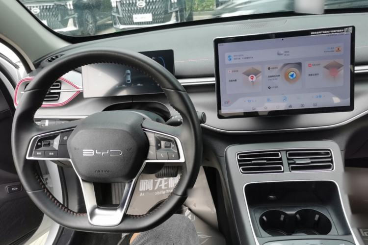 Used BYD Destroyer 05 2023 Champion Edition DM-i 55KM Luxury Model Center Console