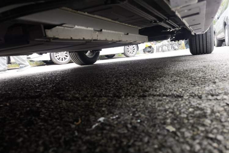 Used BYD Destroyer 05 2023 Champion Edition DM-i 55KM Luxury Model Chassis Front Left