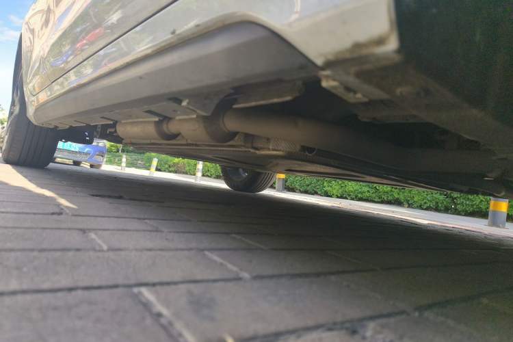 Used BYD Destroyer 05 2023 Champion Edition DM-i 120KM Prestige Model Chassis Front Right