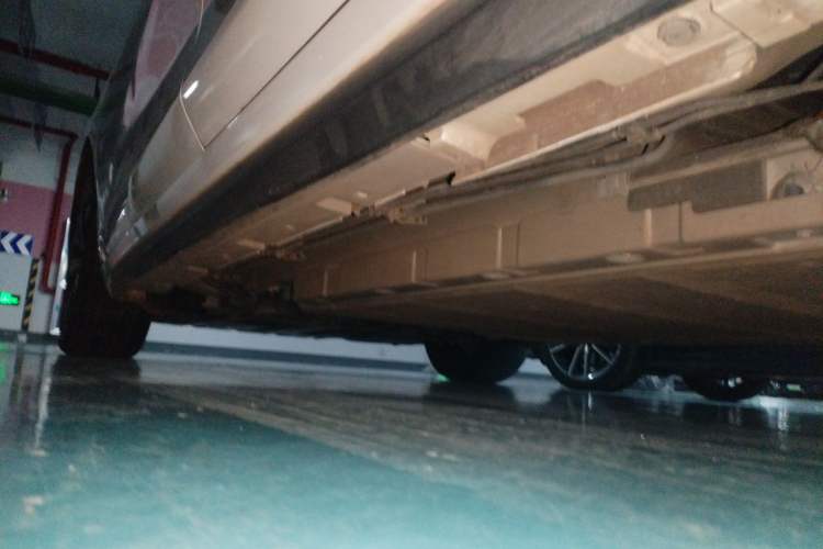 Used BYD Destroyer 05 2023 Champion Edition DM-i 120KM Prestige Model Chassis Rear Left