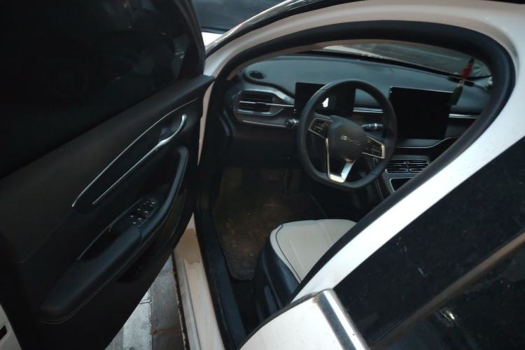 Used BYD Destroyer 05 2023 Champion Edition DM-i 55KM Luxury Model Driver Seat