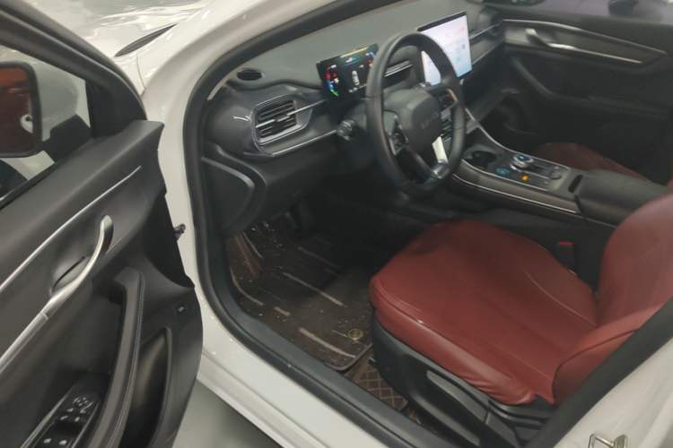 Used BYD Destroyer 05 2023 Champion Edition DM-i 55KM Luxury Model Driver Seat