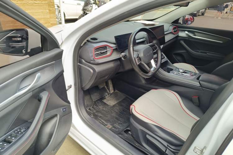 Used BYD Destroyer 05 2023 Champion Edition DM-i 55KM Luxury Model Driver Seat