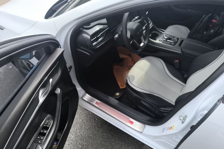 Used BYD Destroyer 05 2023 Champion Edition DM-i 120KM Luxury Model Driver Seat