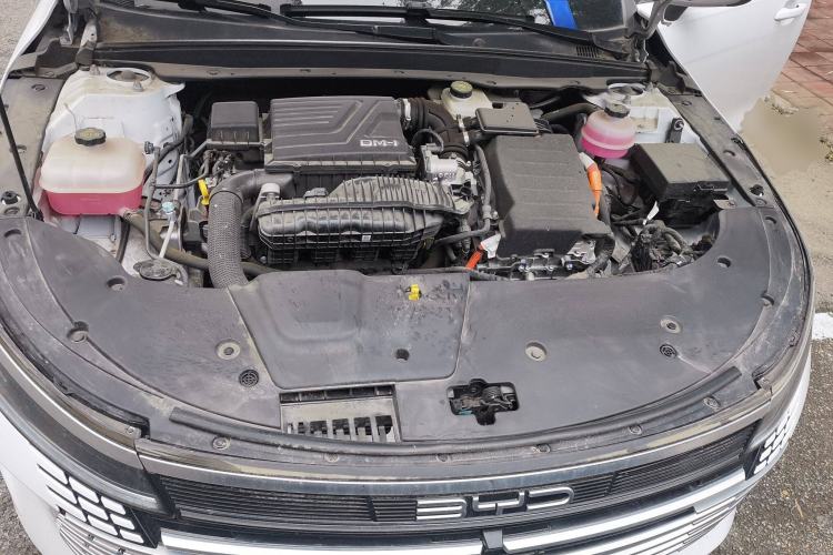 Used BYD Destroyer 05 2023 Champion Edition DM-i 55KM Luxury Model Engine Bay