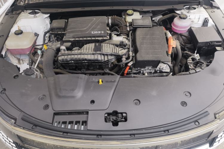Used BYD Destroyer 05 2023 Champion Edition DM-i 55KM Luxury Model Engine Bay