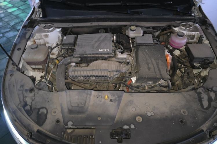 Used BYD Destroyer 05 2023 Champion Edition DM-i 55KM Luxury Model Engine Bay