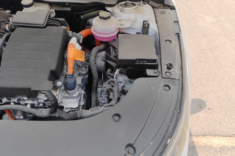 Used BYD Destroyer 05 2023 Champion Edition DM-i 55KM Prestige Model Engine Bay Left