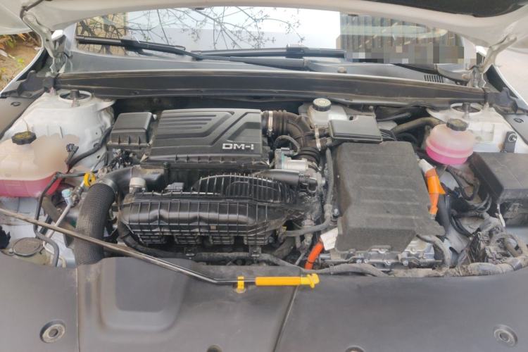 Used BYD Destroyer 05 2023 Champion Edition DM-i 120KM Prestige Model Engine Bay