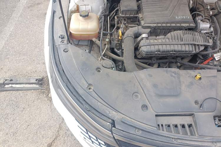 Used BYD Destroyer 05 2023 Champion Edition DM-i 55KM Prestige Model Engine Bay Right