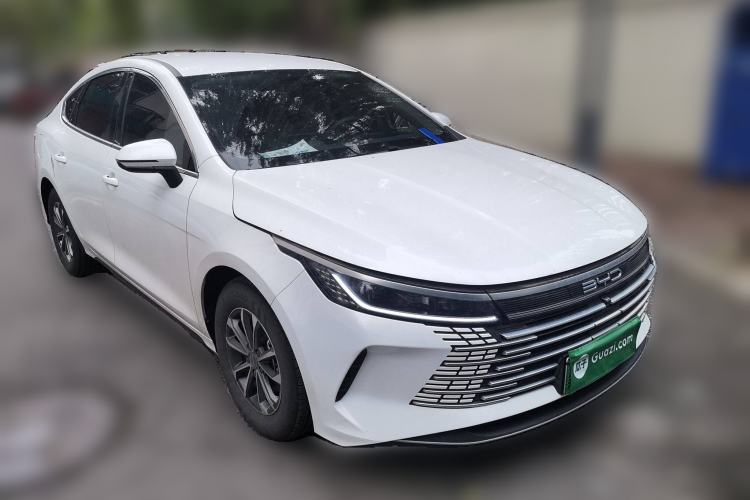 Used BYD Destroyer 05 2023 Champion Edition DM-i 55KM Luxury Model Front Right 45 Deg
