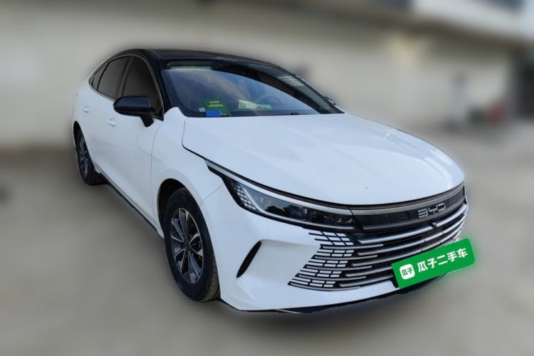Used BYD Destroyer 05 2023 Champion Edition DM-i 55KM Luxury Model Front Right 45 Deg