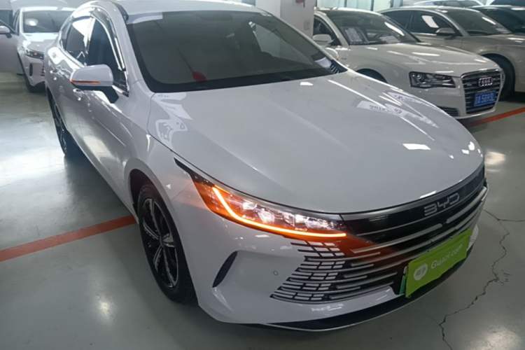 Used BYD Destroyer 05 2023 Champion Edition DM-i 120KM Prestige Model Front Right 45 Deg