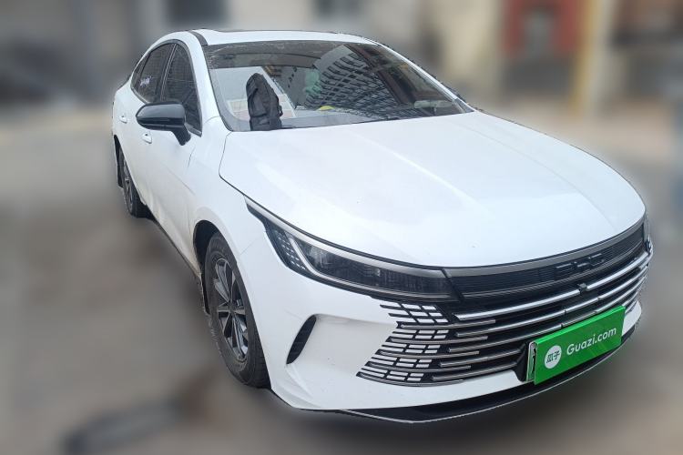 Used BYD Destroyer 05 2023 Champion Edition DM-i 55KM Prestige Model Front Right 45 Deg