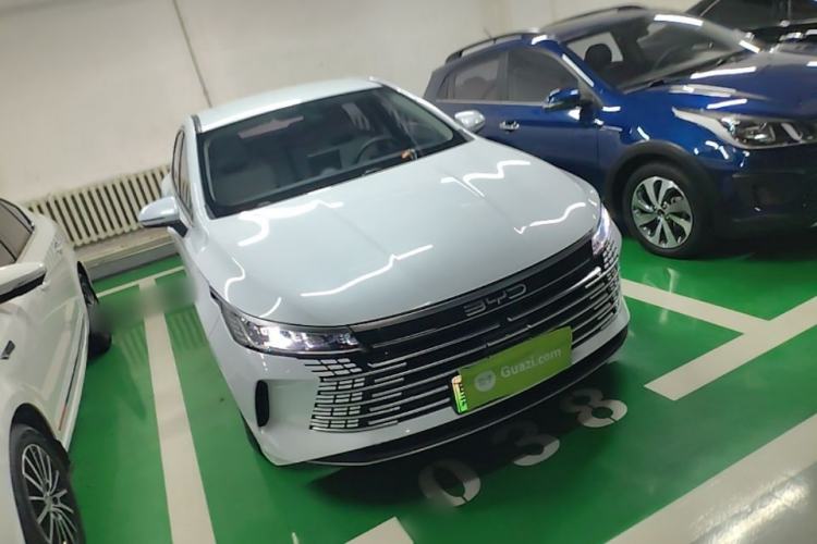 Used BYD Destroyer 05 2023 Champion Edition DM-i 55KM Luxury Model Front Right 45 Deg