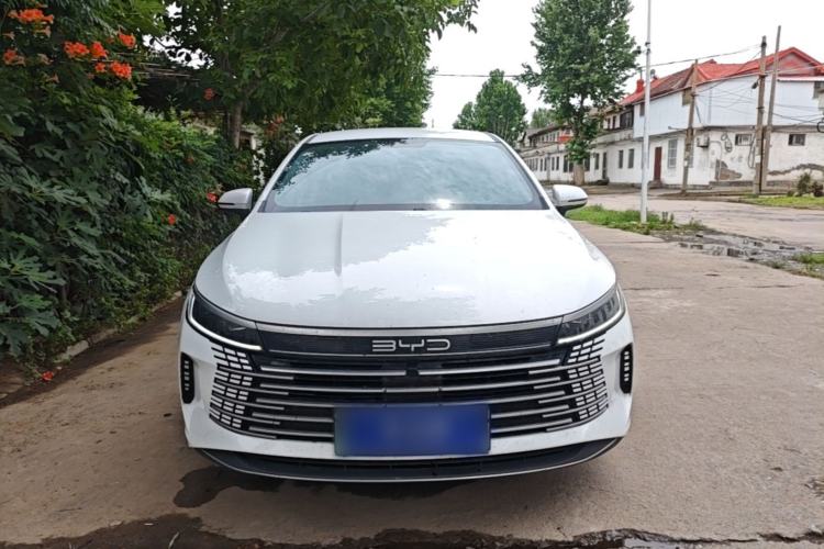Used BYD Destroyer 05 2023 Champion Edition DM-i 55KM Luxury Model Front