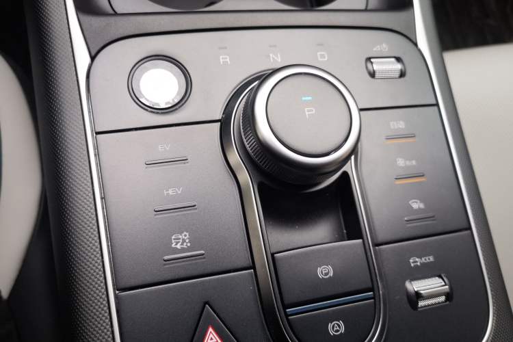 Used BYD Destroyer 05 2023 Champion Edition DM-i 55KM Luxury Model Gear Lever